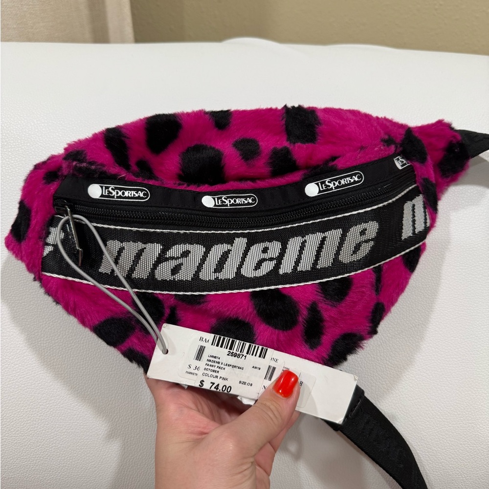 LeSportsac x Madame fanny pack brand new - Picture 3 of 3
